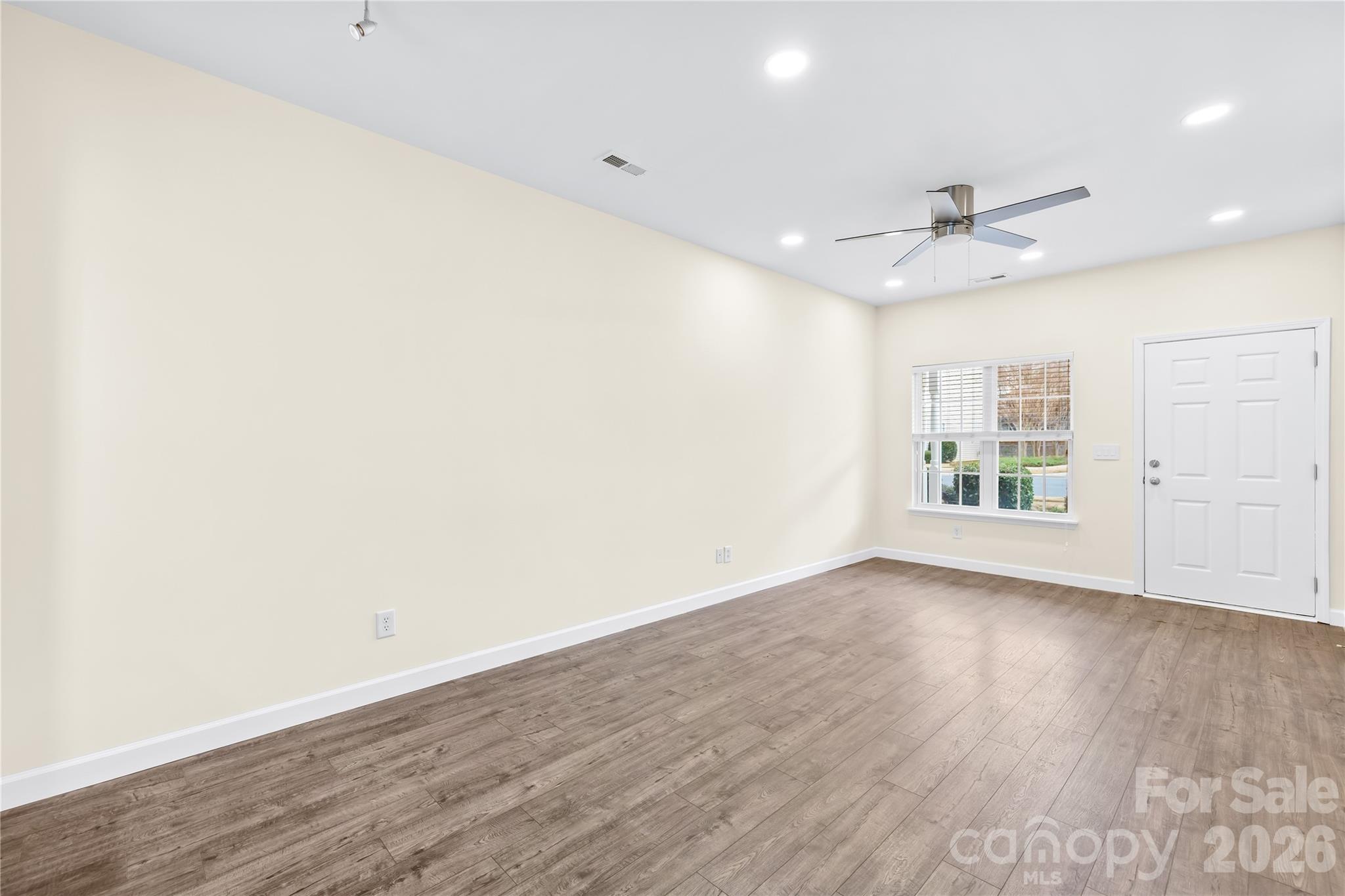 15558 Stronvar House Lane Charlotte NC 28277