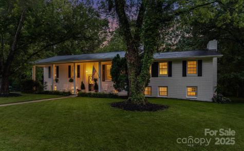114 Greenfield Lane Hendersonville NC 28792