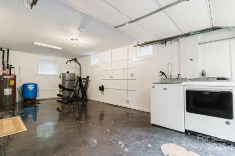 114 Greenfield Lane Hendersonville NC 28792