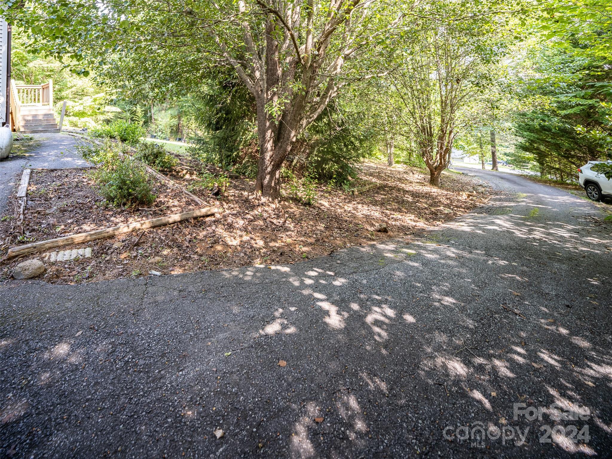 115 Sleepy Forest Drive Leicester NC 28748
