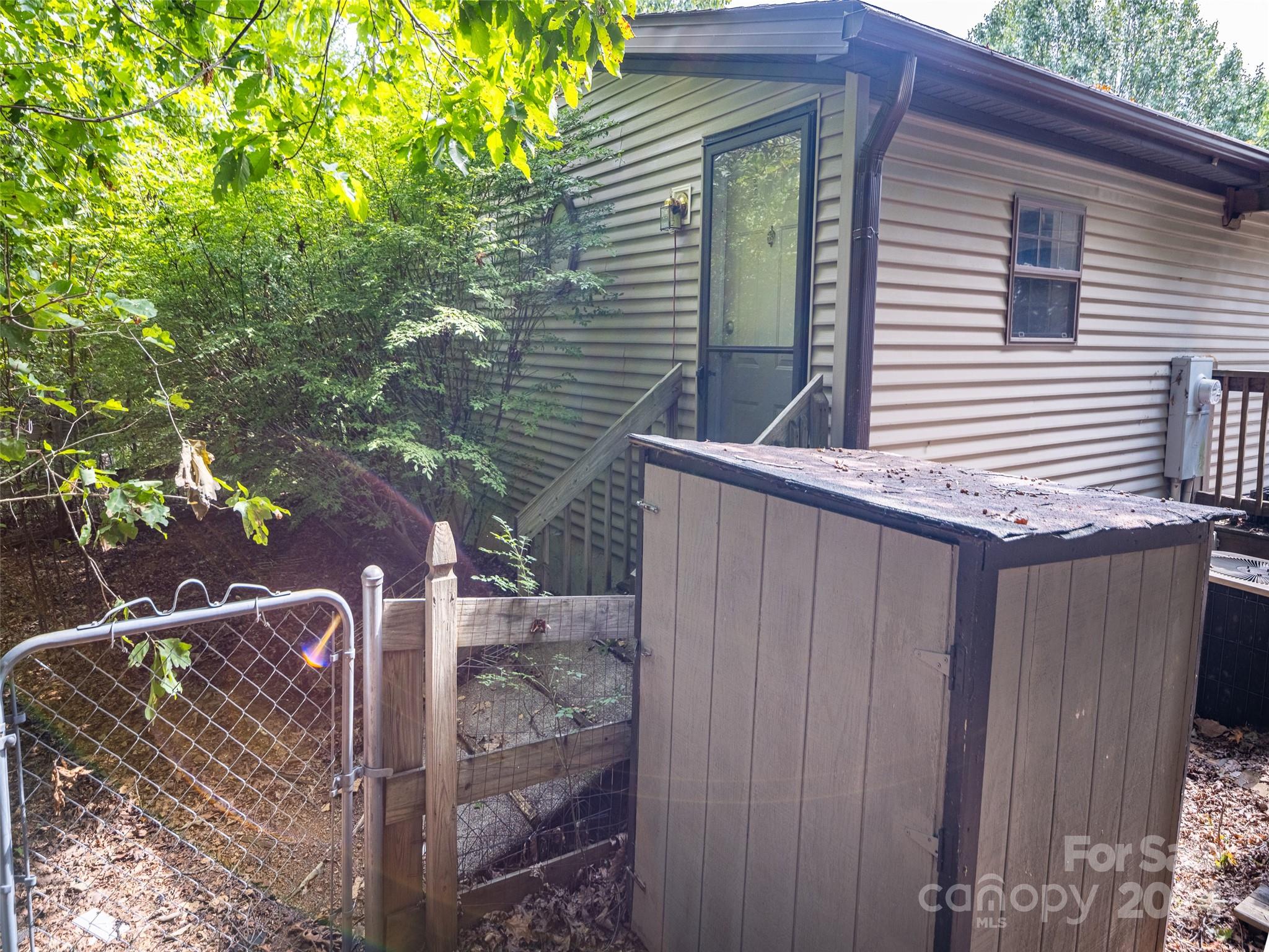 115 Sleepy Forest Drive Leicester NC 28748