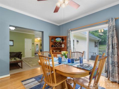 33 Copper Penny Lane Burnsville NC 28714