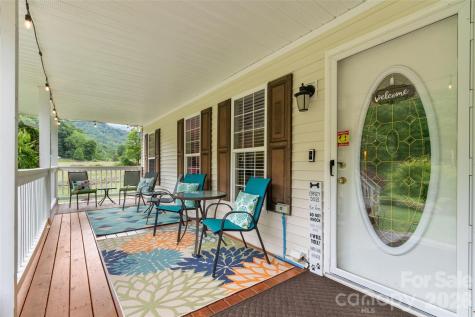 33 Copper Penny Lane Burnsville NC 28714
