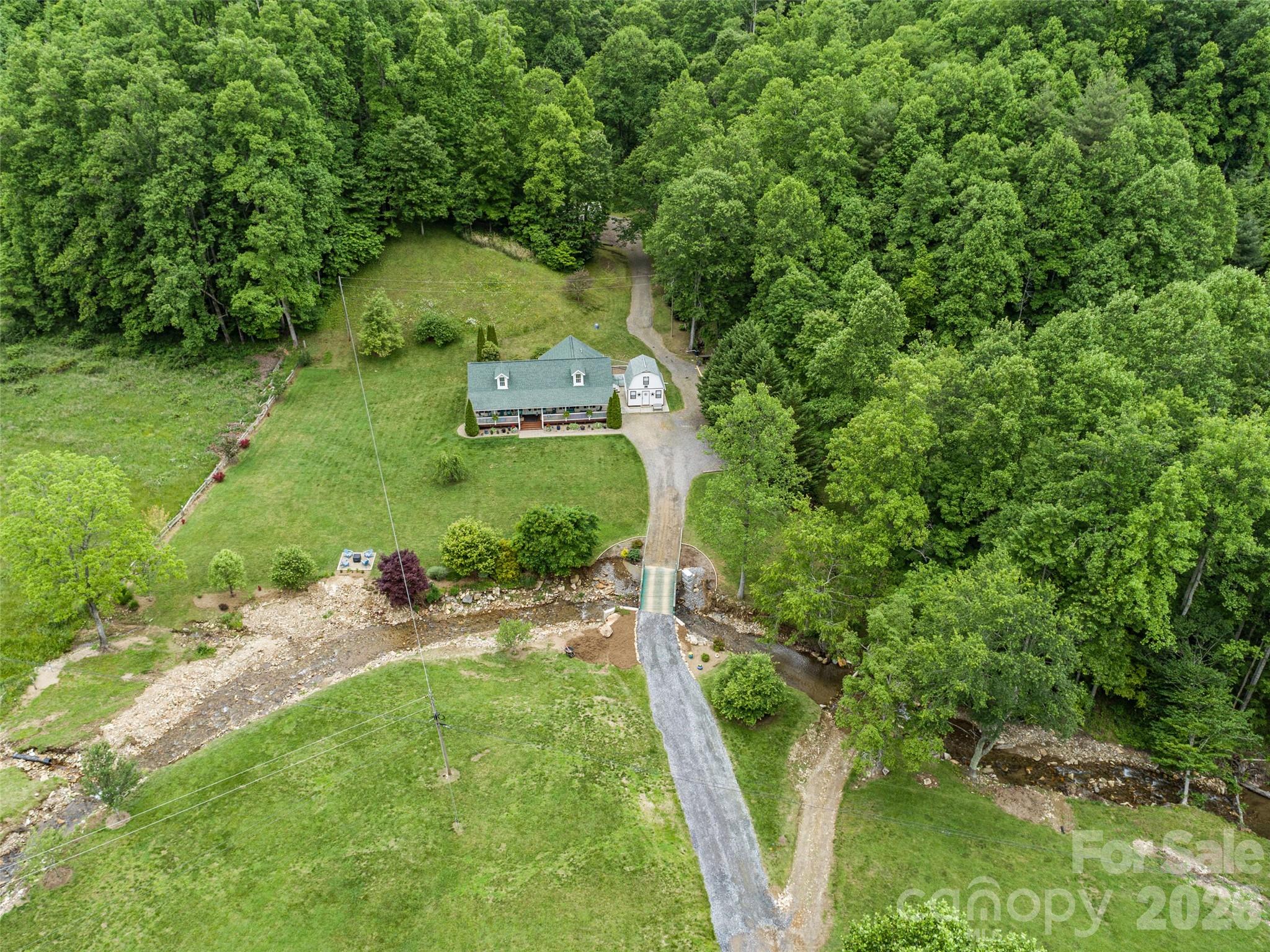 33 Copper Penny Lane Burnsville NC 28714