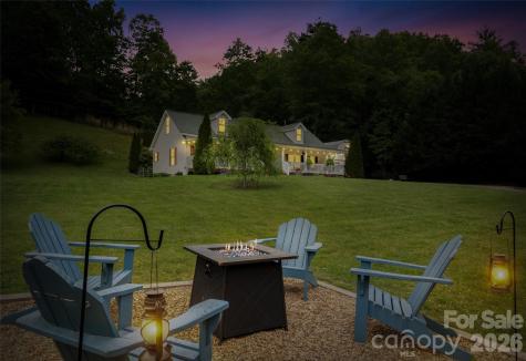 33 Copper Penny Lane Burnsville NC 28714