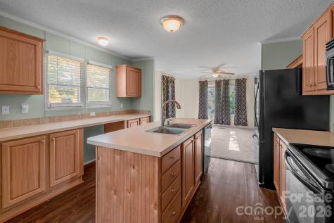 728 Preston Brooks Drive Catawba SC 29704