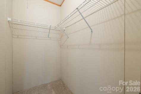 142 Josiah Lane Hendersonville NC 28792
