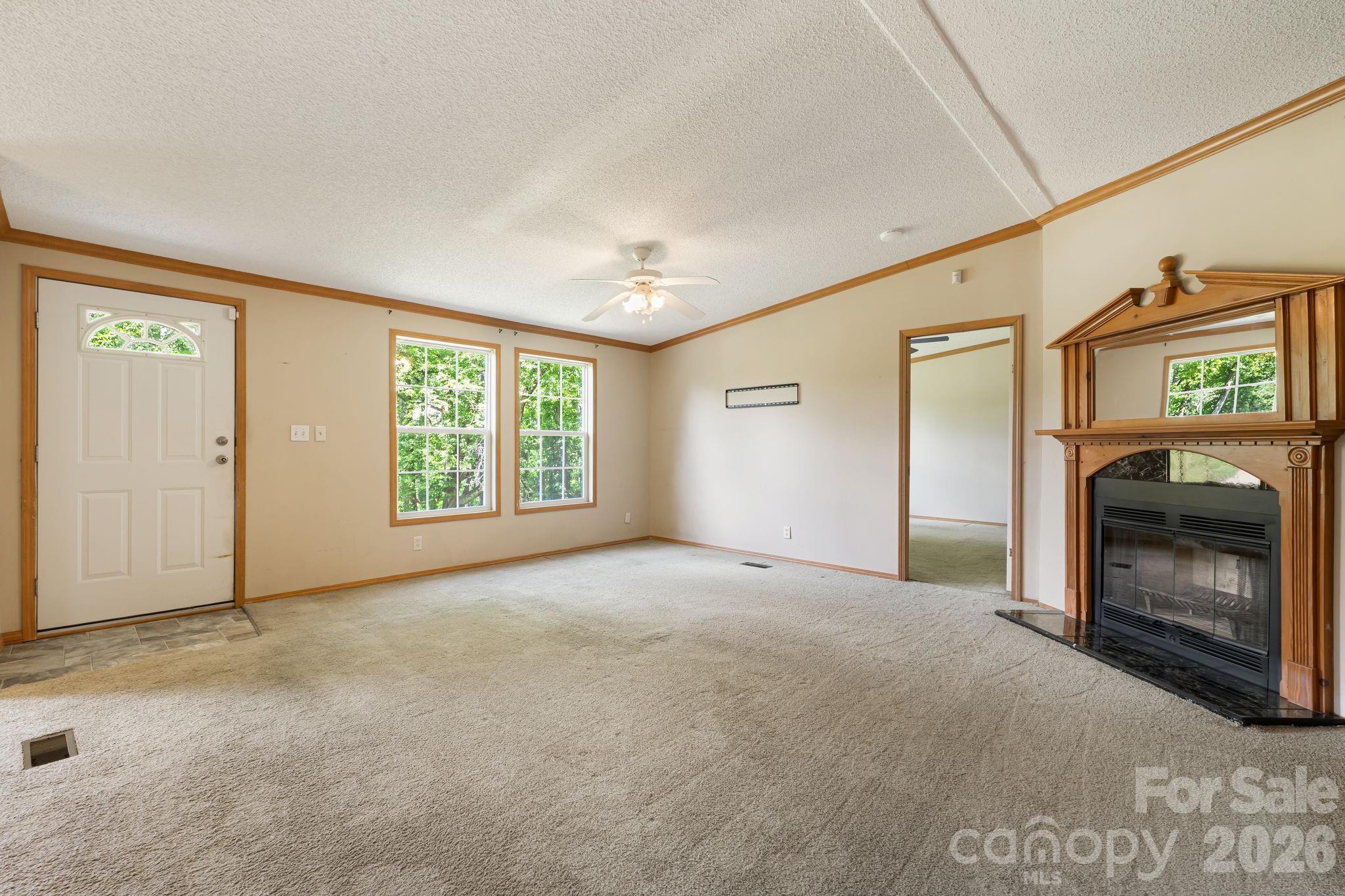 142 Josiah Lane Hendersonville NC 28792