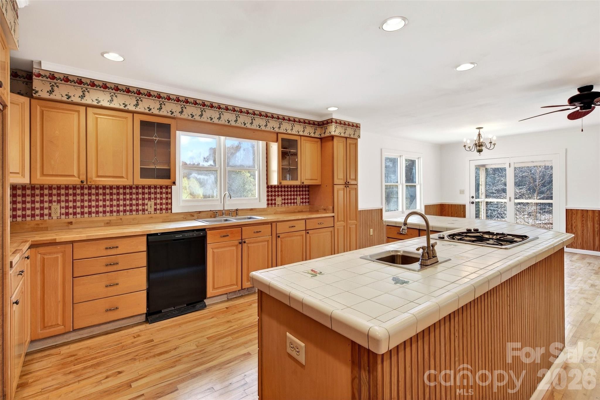 4259 Us 70 Road W Marion NC 28752