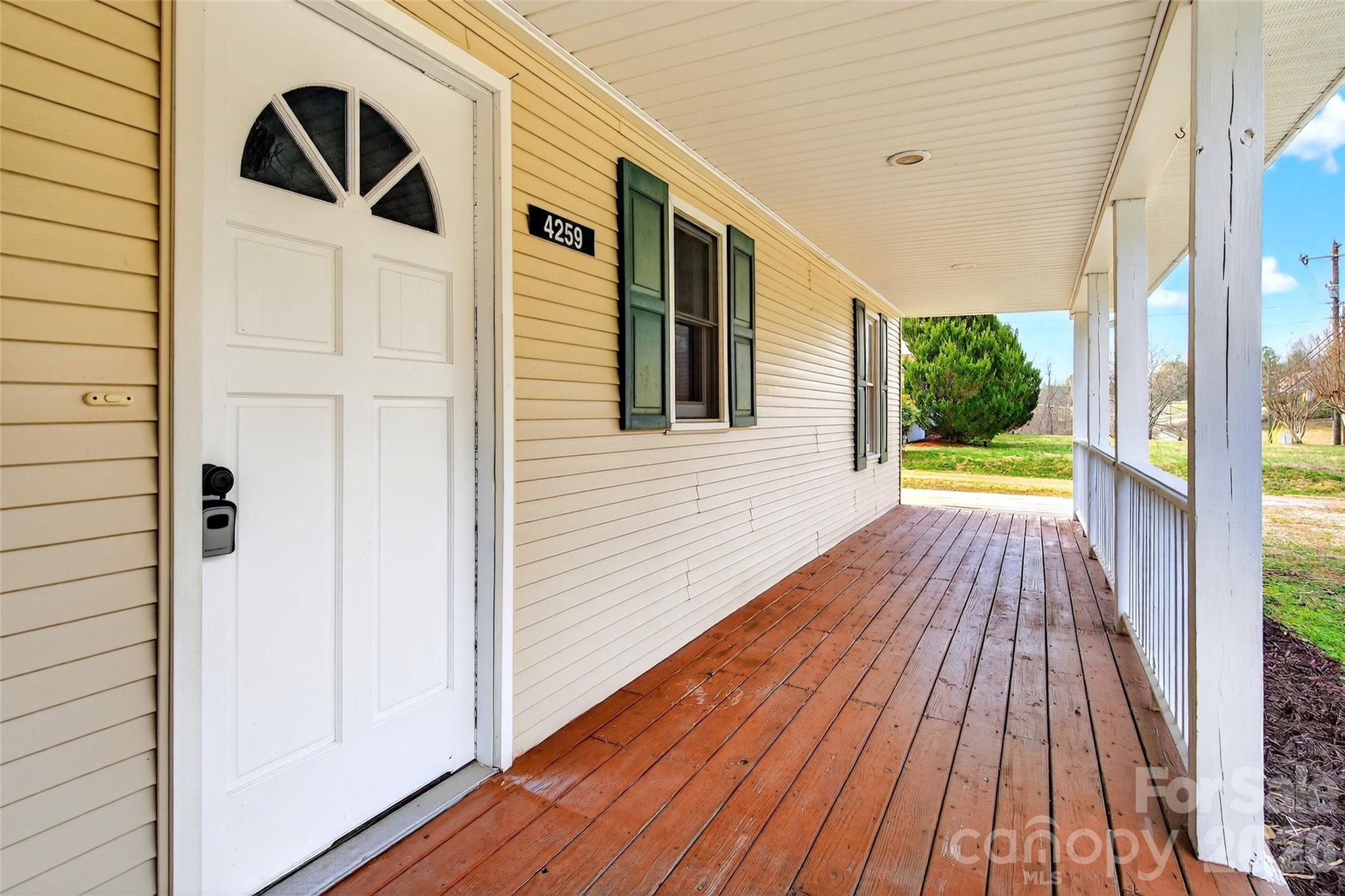 4259 Us 70 Road W Marion NC 28752