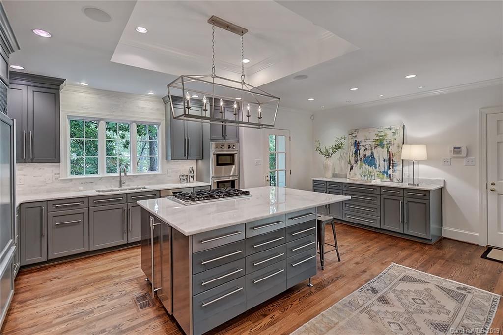 844 Hempstead Place Charlotte NC 28207