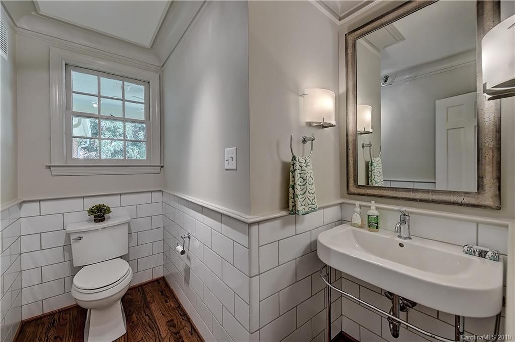 844 Hempstead Place Charlotte NC 28207