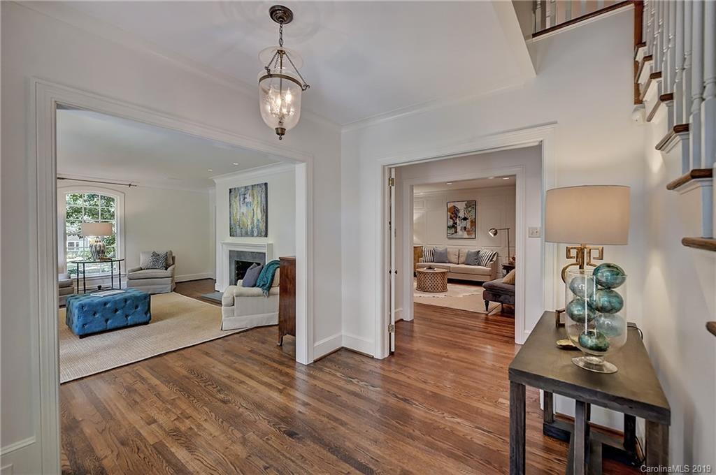 844 Hempstead Place Charlotte NC 28207