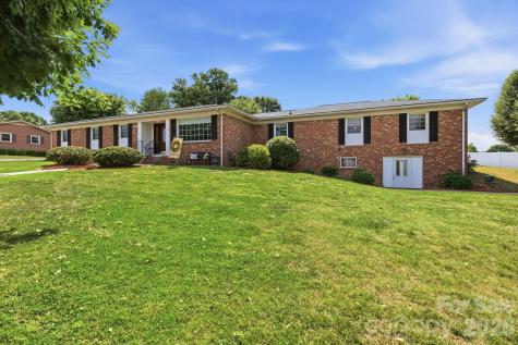 912 Briggs Street NW Valdese NC 28690