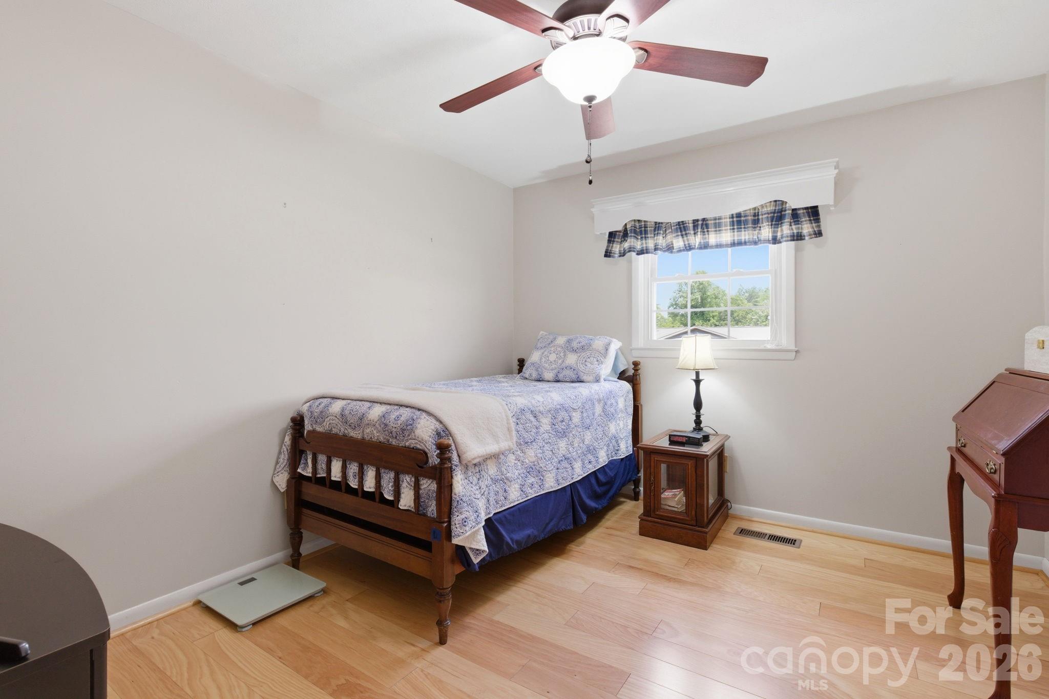 912 Briggs Street NW Valdese NC 28690