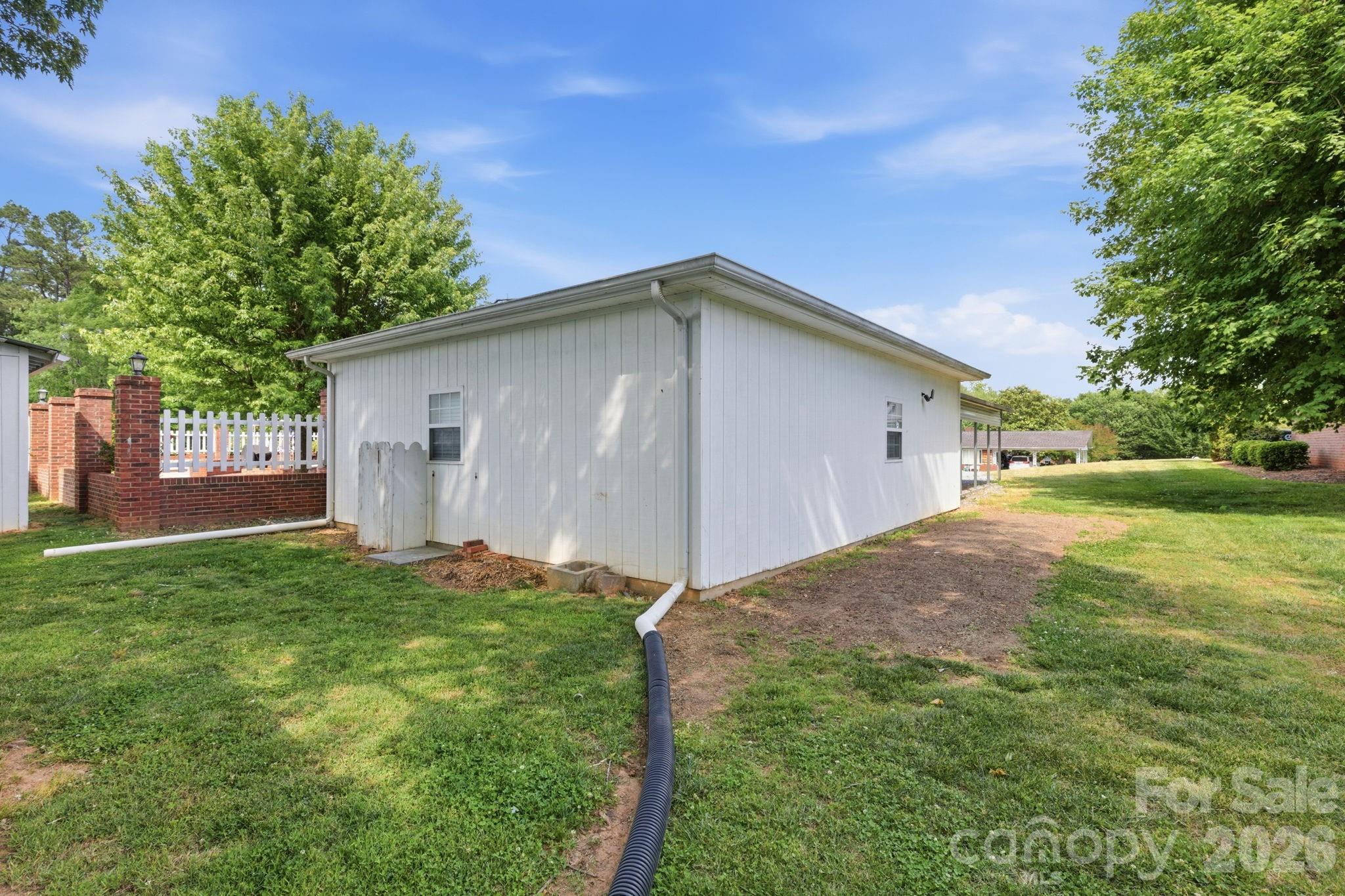 912 Briggs Street NW Valdese NC 28690