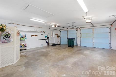 912 Briggs Street NW Valdese NC 28690