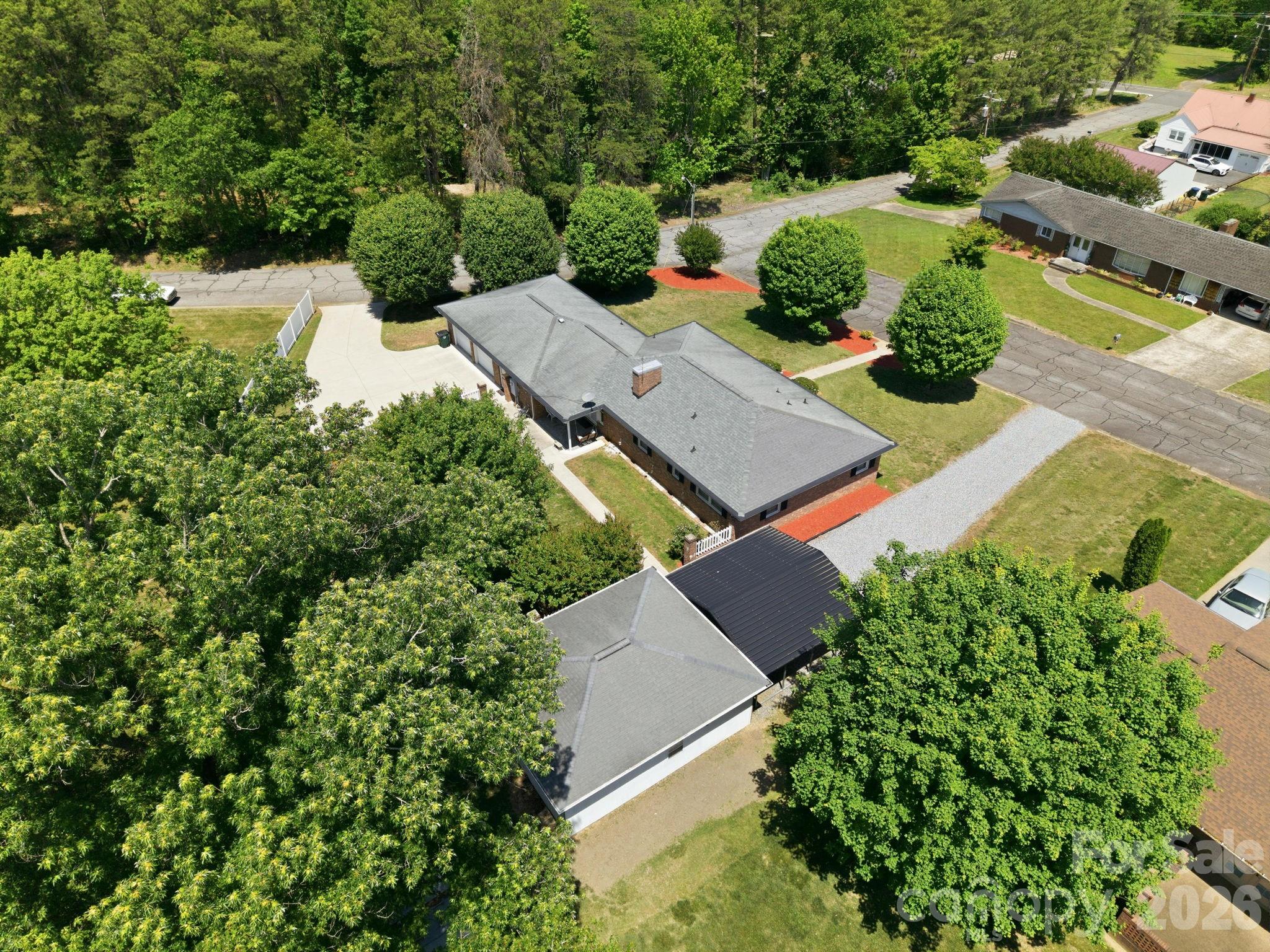 912 Briggs Street NW Valdese NC 28690