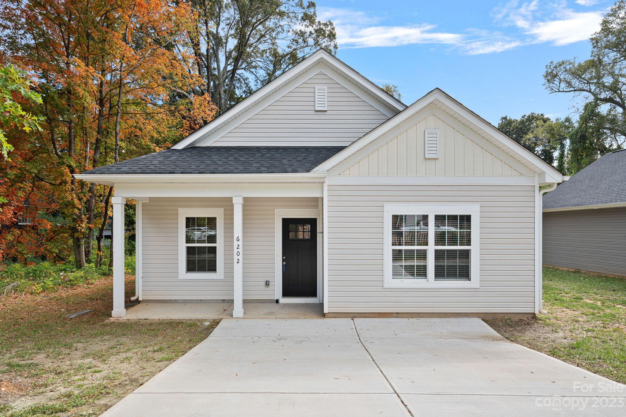 6202 Hunter Avenue Charlotte NC 28262
