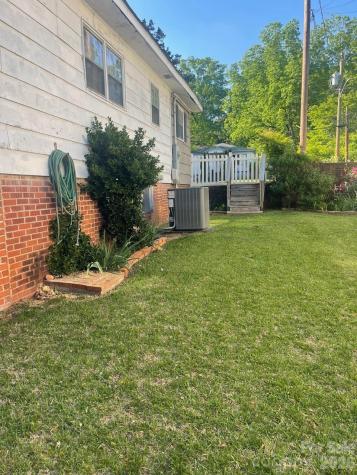 119 Pine Street Badin NC 28009