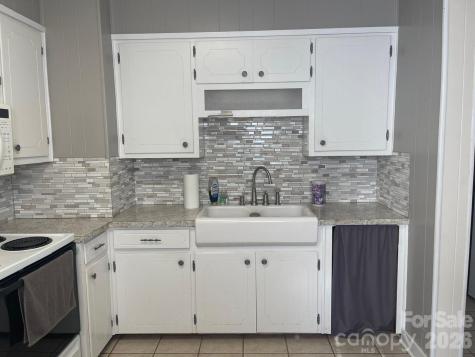 119 Pine Street Badin NC 28009