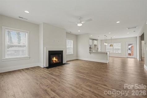 4768 Americana Avenue Charlotte NC 28215