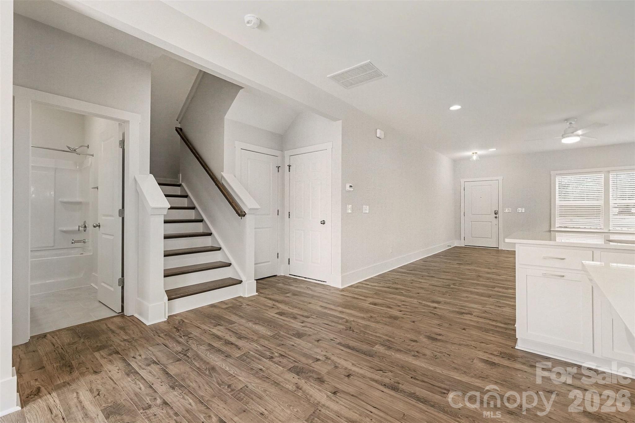 4768 Americana Avenue Charlotte NC 28215
