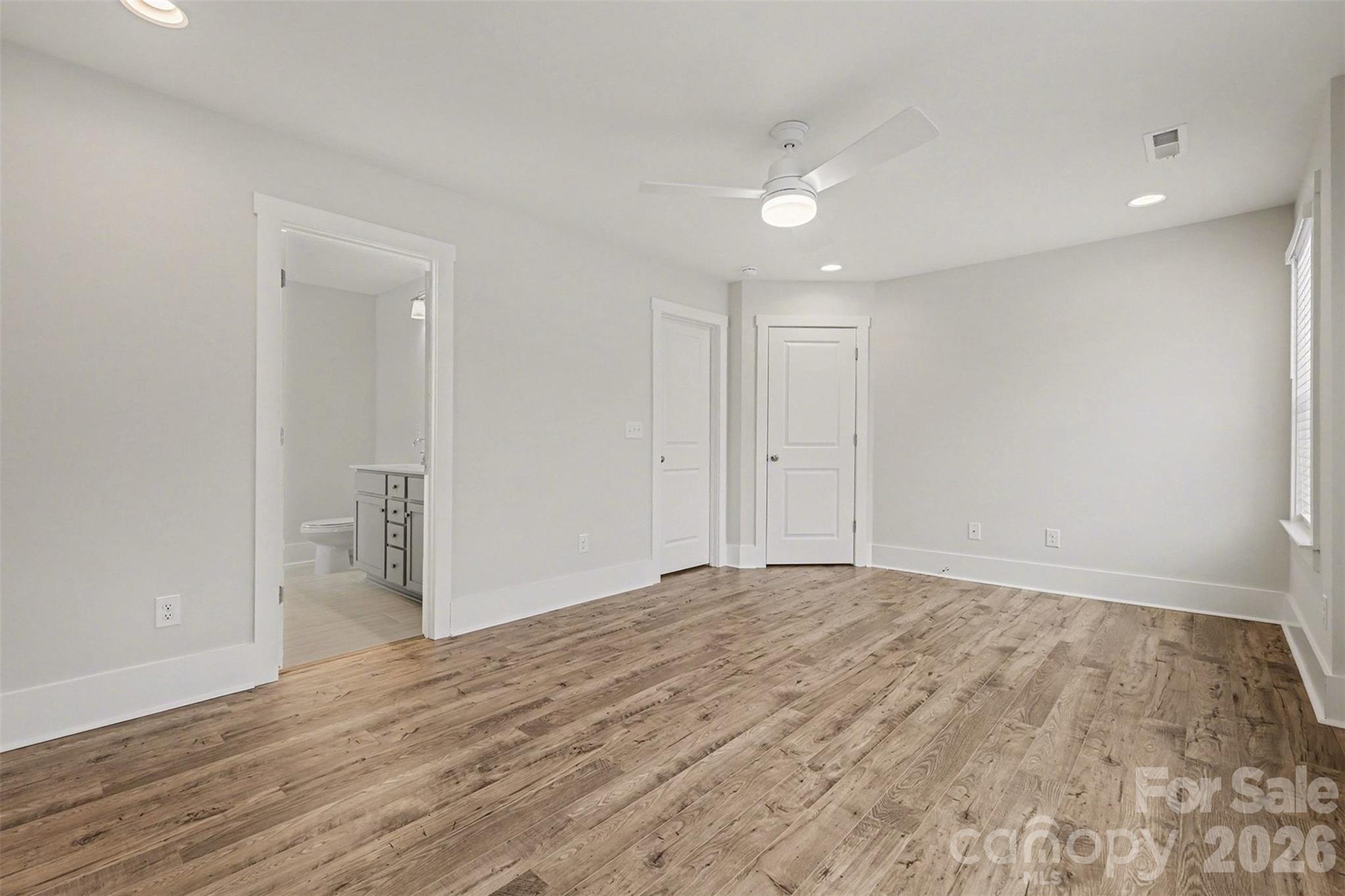 4768 Americana Avenue Charlotte NC 28215