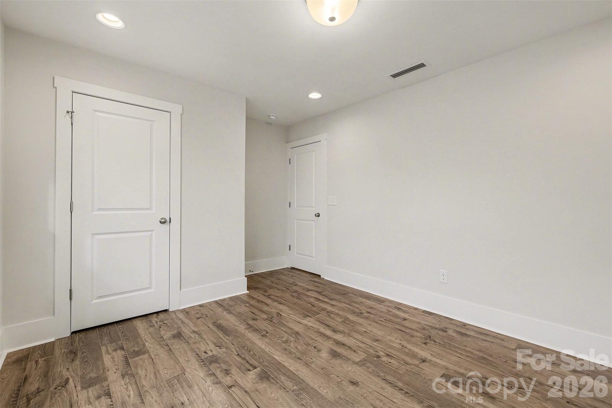 4768 Americana Avenue Charlotte NC 28215