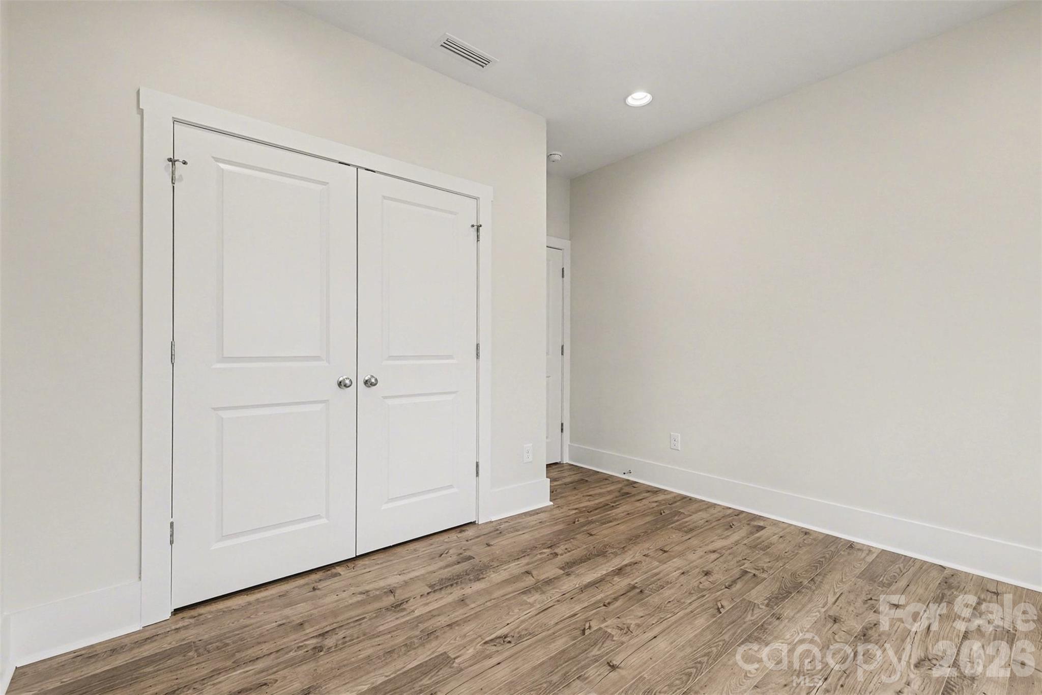 4768 Americana Avenue Charlotte NC 28215
