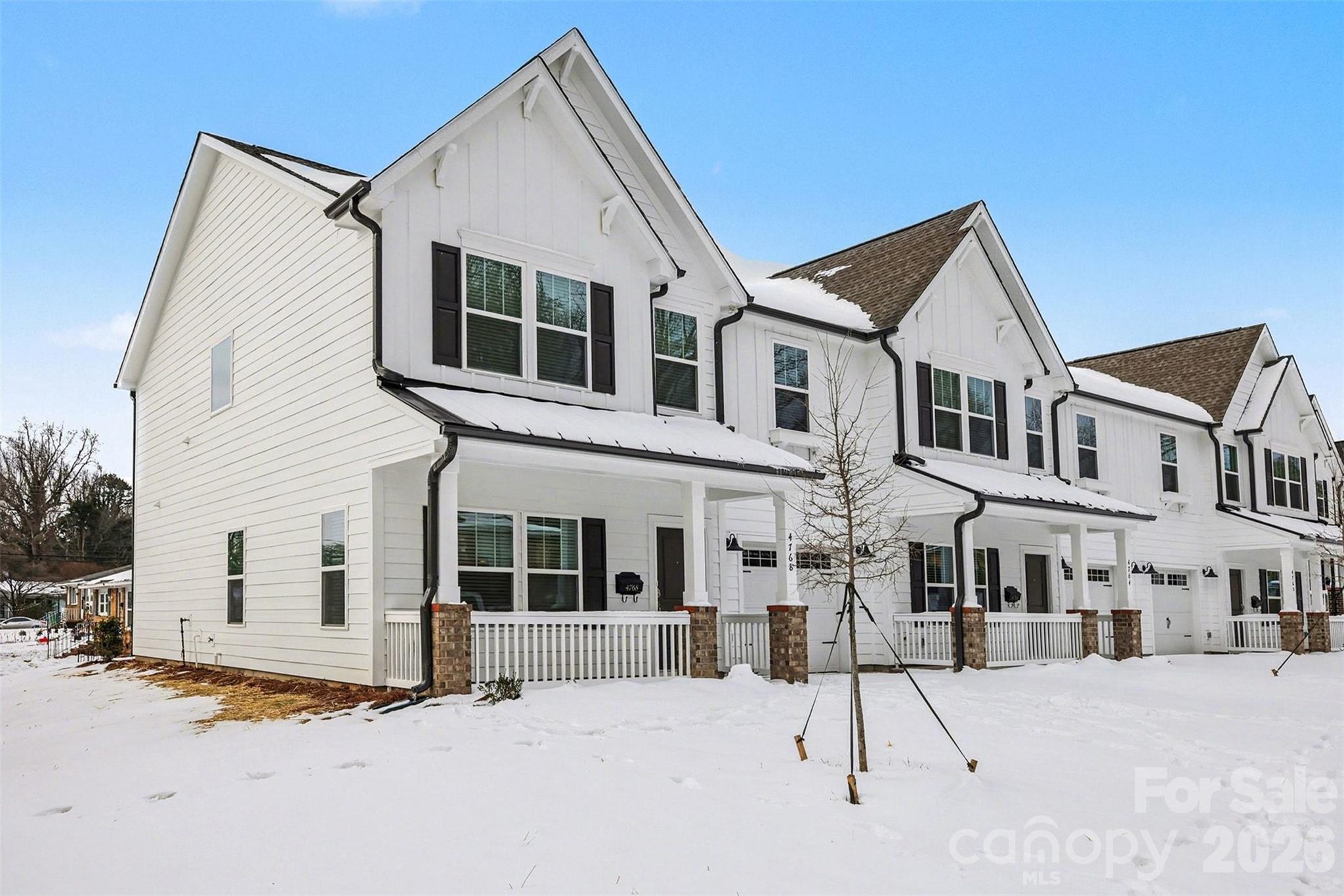 4768 Americana Avenue Charlotte NC 28215