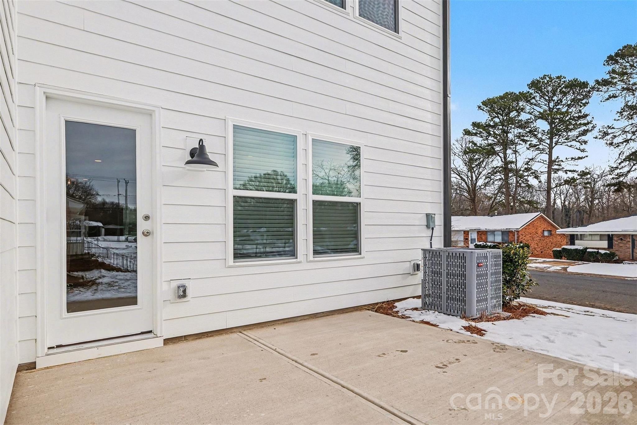 4768 Americana Avenue Charlotte NC 28215