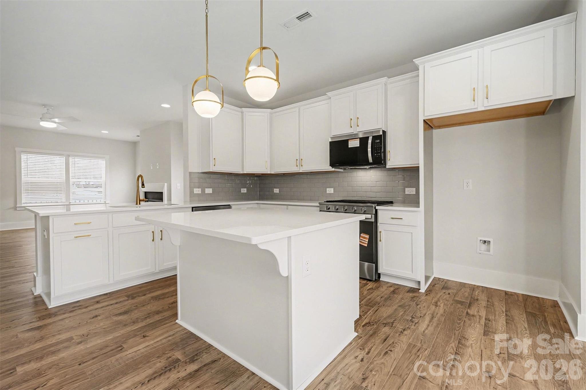 4768 Americana Avenue Charlotte NC 28215