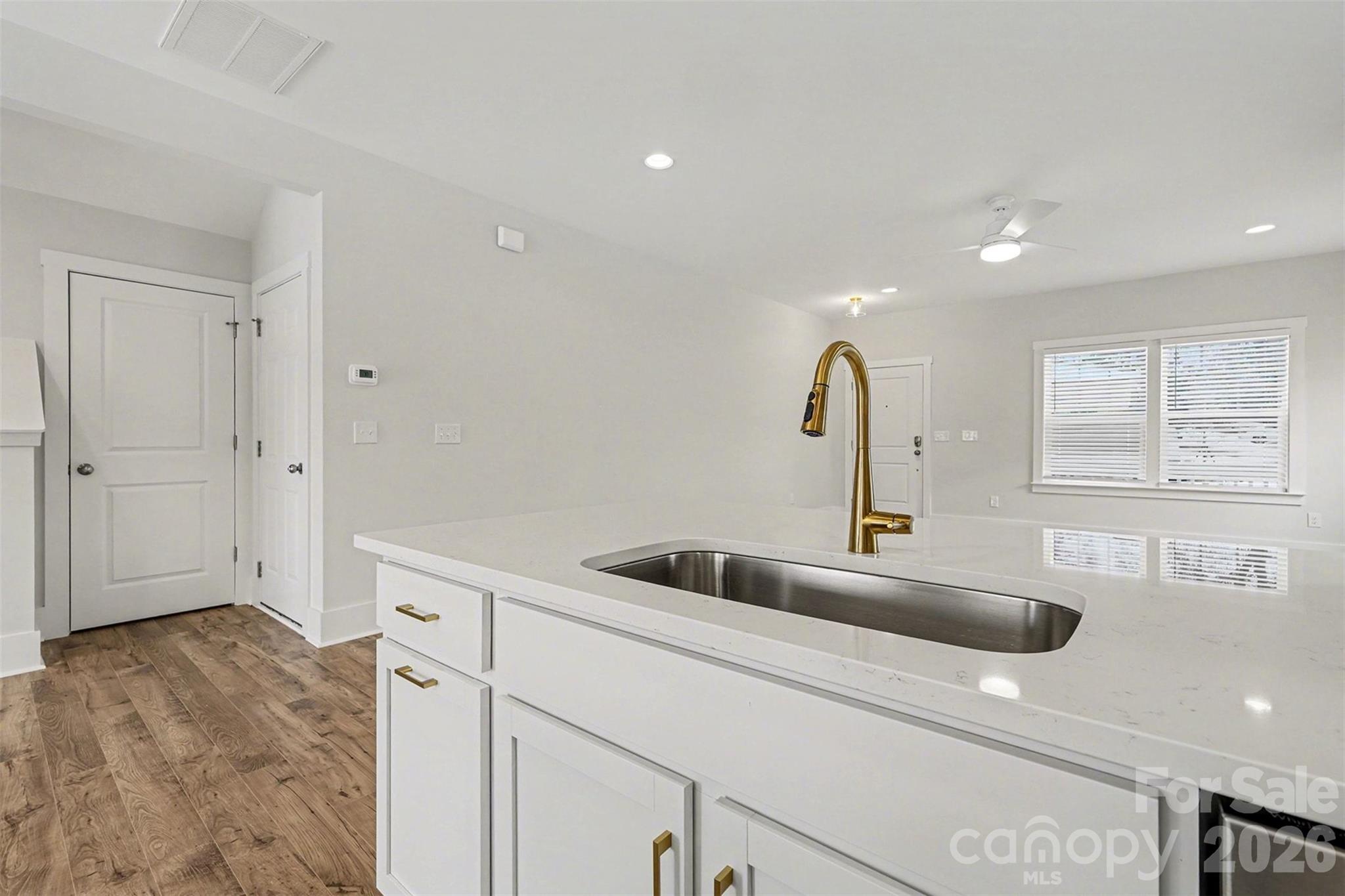 4768 Americana Avenue Charlotte NC 28215