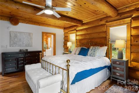 205 Chestnut Village Mars Hill NC 28754