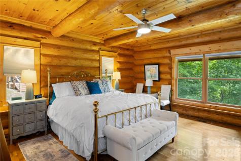 205 Chestnut Village Mars Hill NC 28754