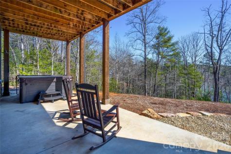 2349 Cornwallis Trail Nebo NC 28761
