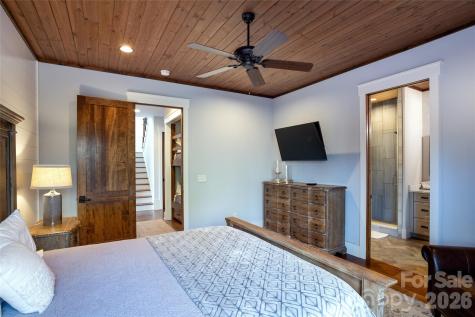 2349 Cornwallis Trail Nebo NC 28761