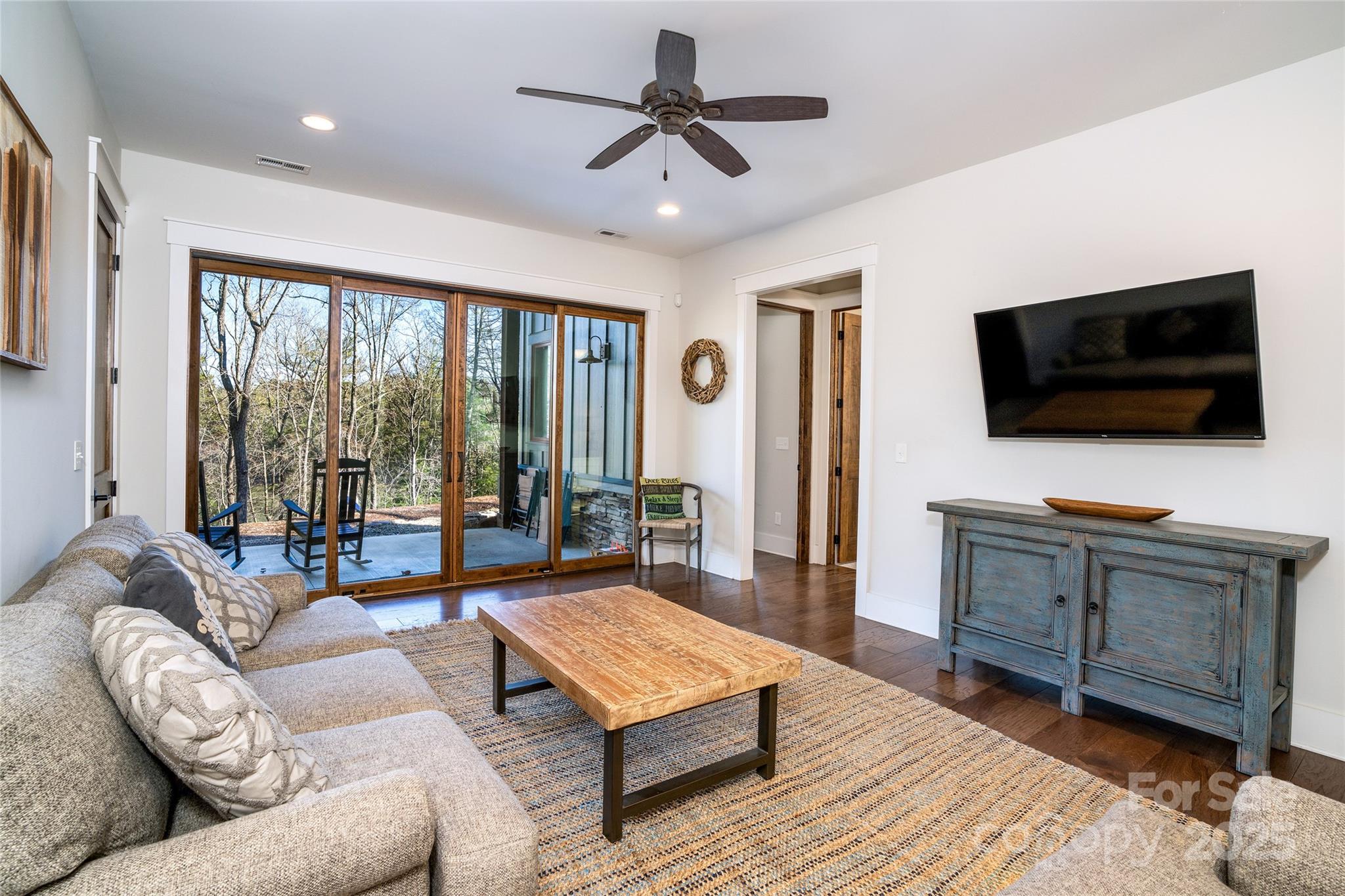 2349 Cornwallis Trail Nebo NC 28761