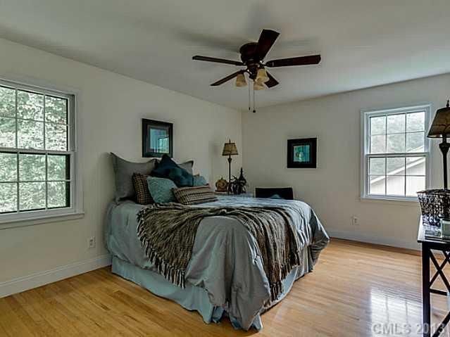 5146 Red Cedar Lane Charlotte NC 28226