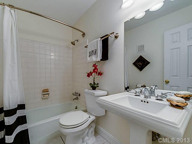 5146 Red Cedar Lane Charlotte NC 28226