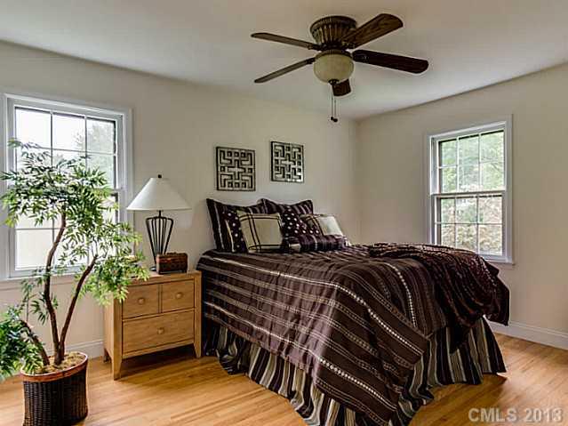 5146 Red Cedar Lane Charlotte NC 28226