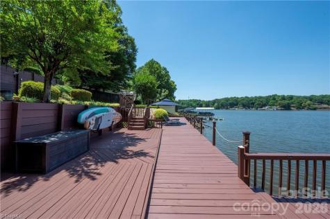 1332 Lake Drive 9 Lexington NC 27292