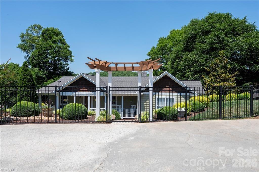 1332 Lake Drive 9 Drive Lexington NC 27292