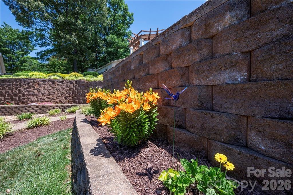 1332 Lake Drive 9 Drive Lexington NC 27292