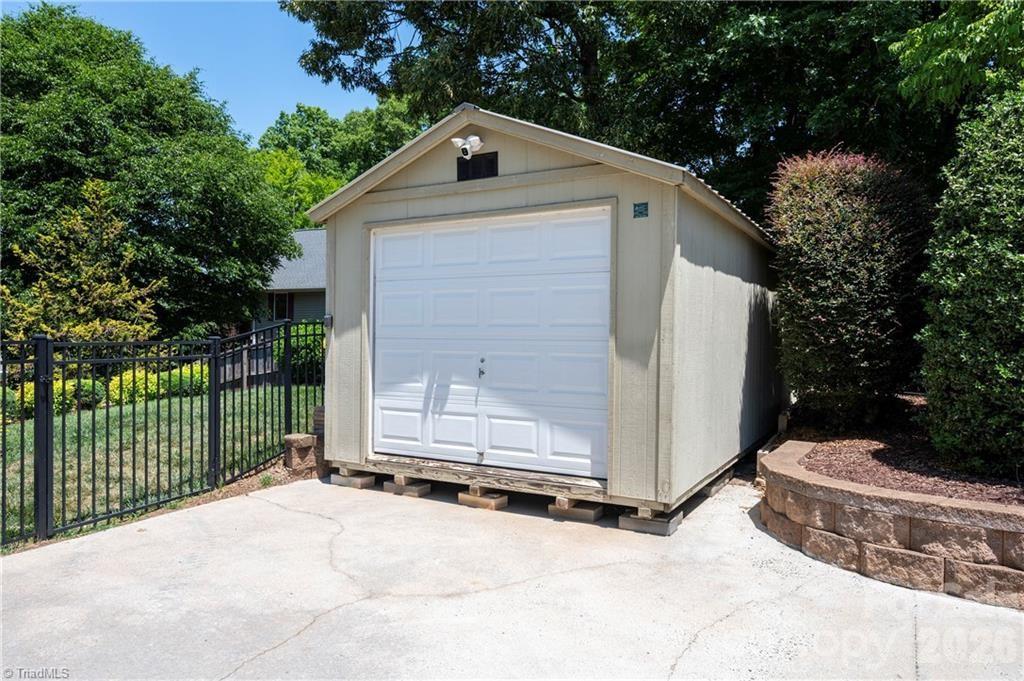 1332 Lake Drive 9 Drive Lexington NC 27292
