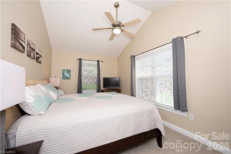 1332 Lake Drive 9 Lexington NC 27292