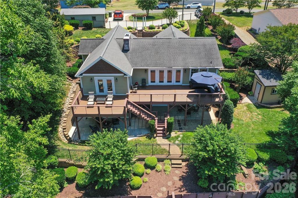 1332 Lake Drive 9 Lexington NC 27292