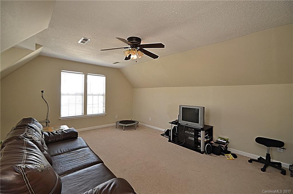 9824 Coriander Court Charlotte NC 28215