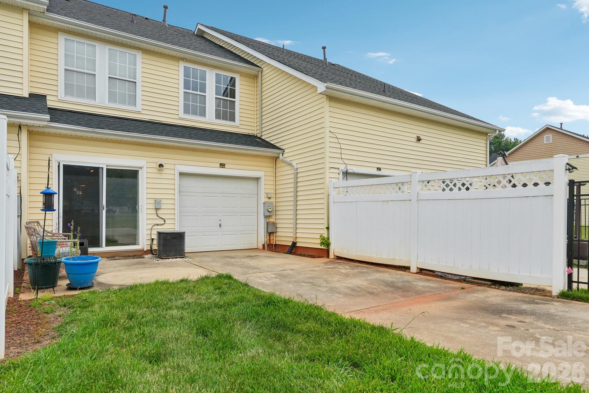 2038 Oakstone Drive Monroe NC 28110